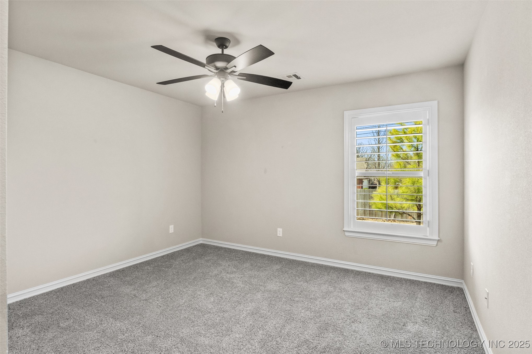 7704 N 147th East Avenue Property Photo 47