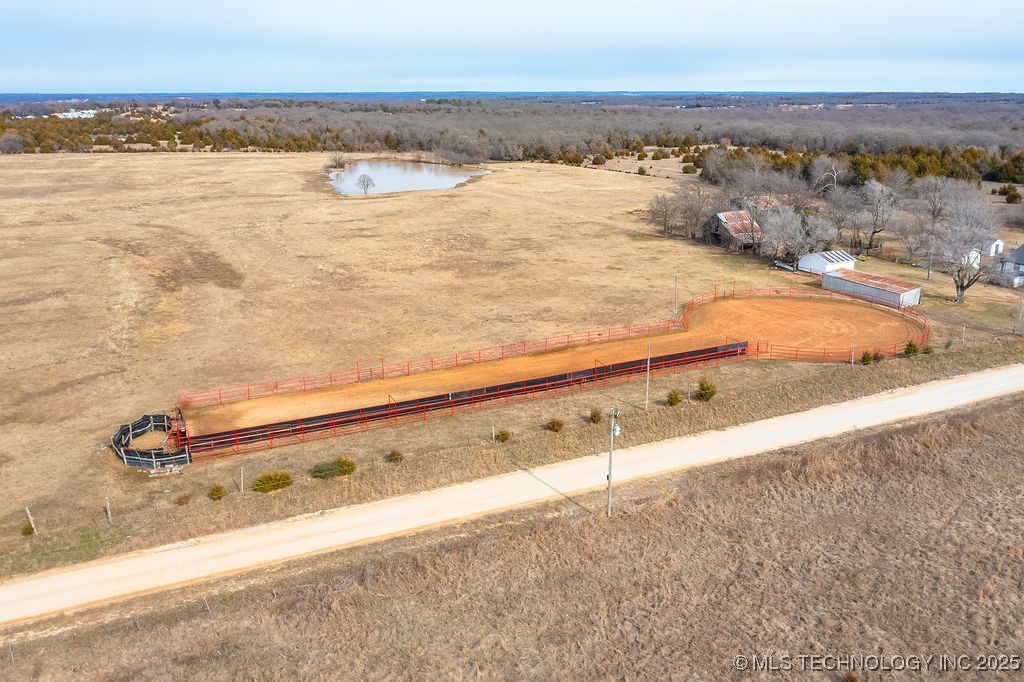 38210 Fundis Property Photo 3