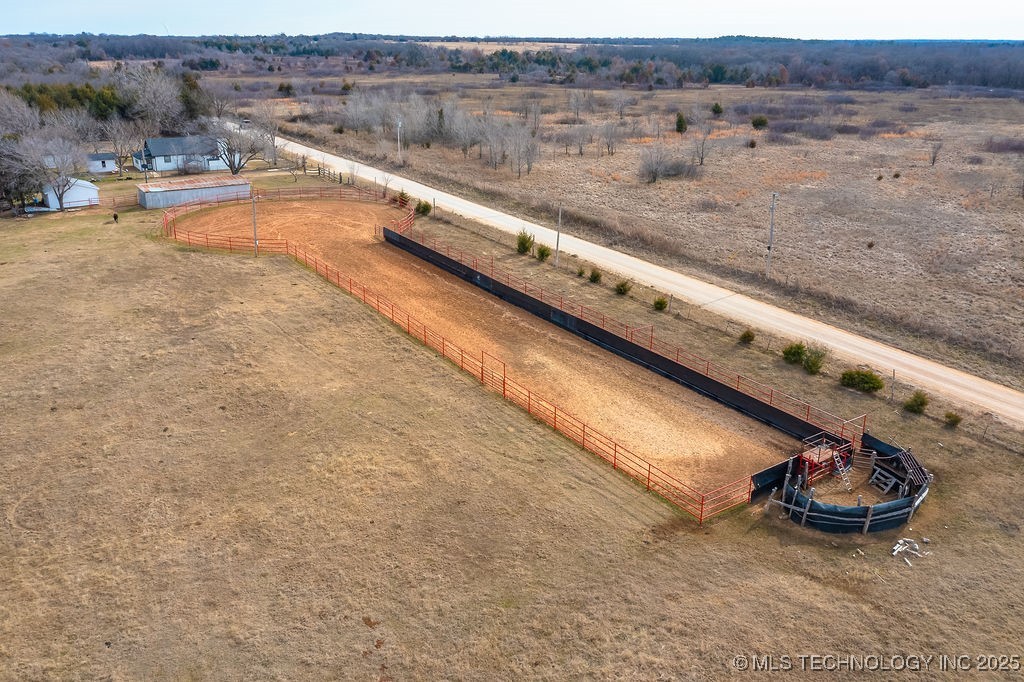 38210 Fundis Property Photo 4