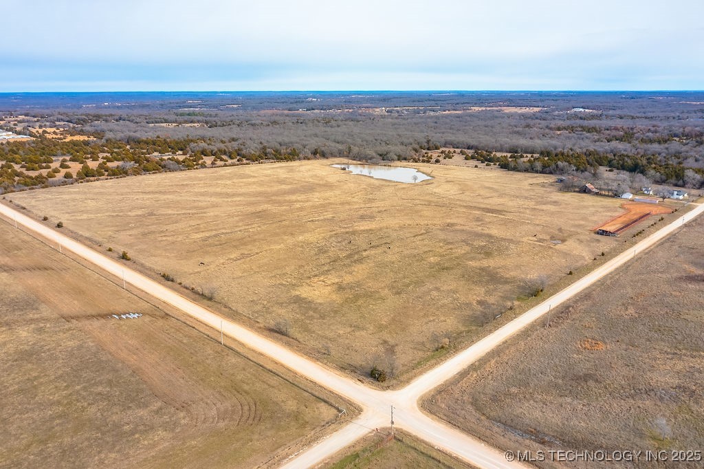 38210 Fundis Property Photo 5