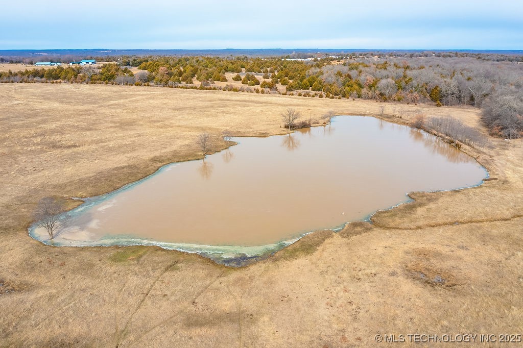 38210 Fundis Property Photo 6