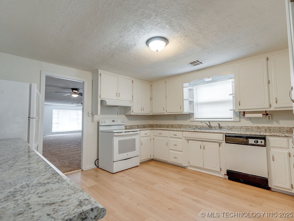 38210 Fundis Property Photo 33