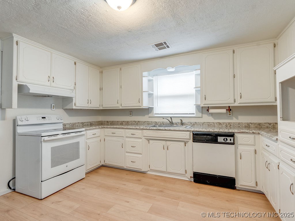 38210 Fundis Property Photo 34