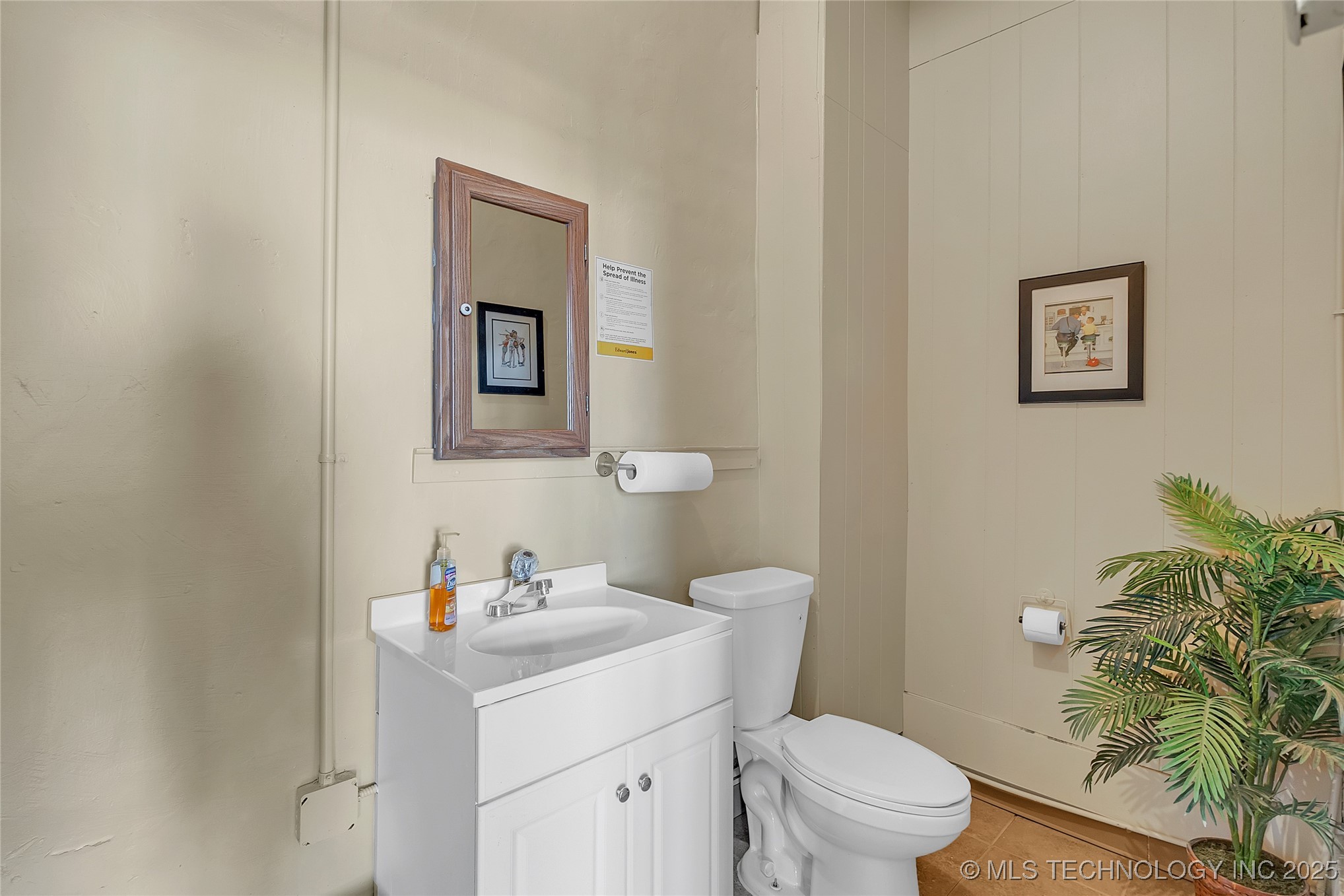 114 E Cherokee Street Property Photo 22