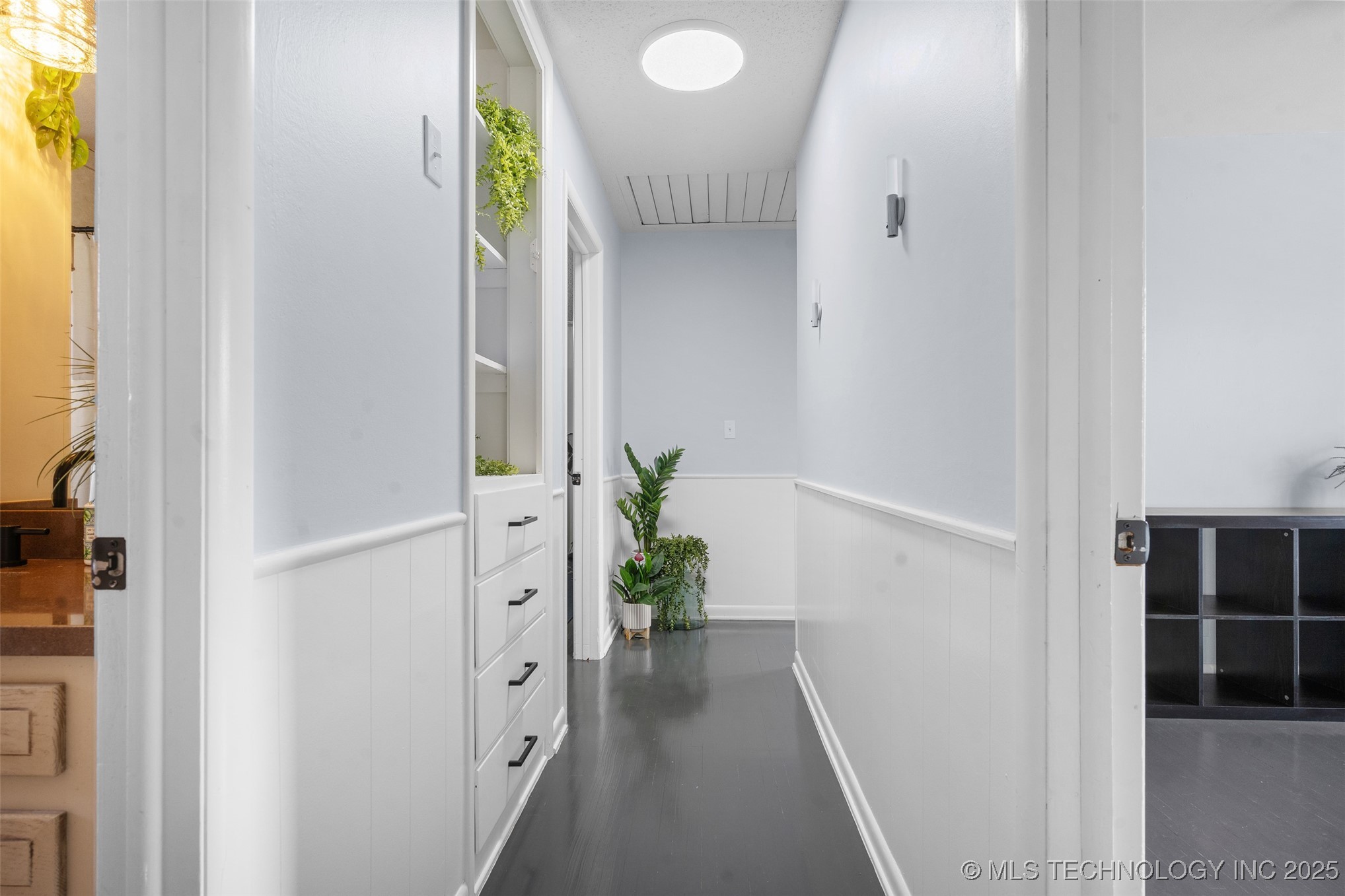 210 E 15th Street Property Photo 19