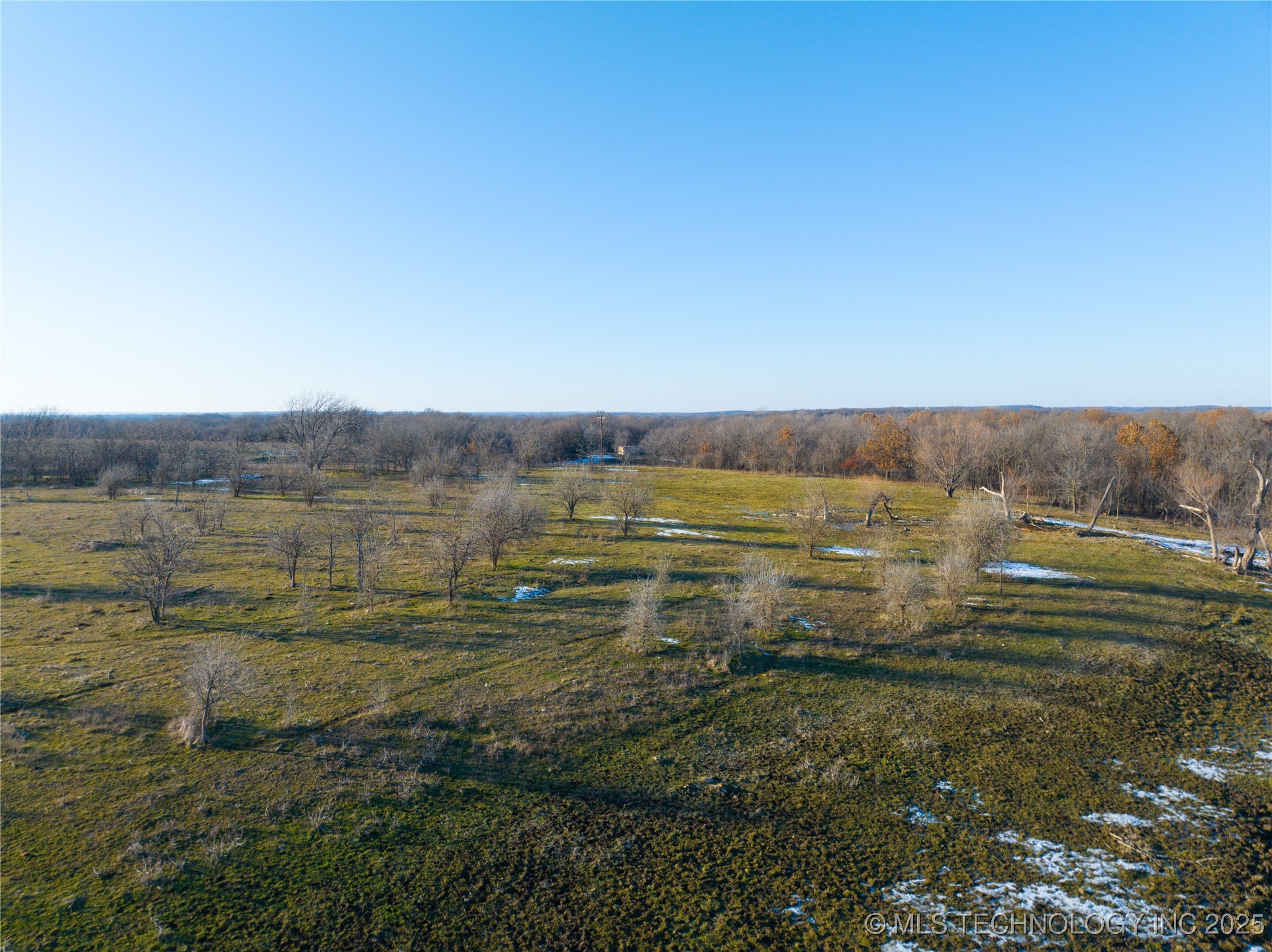 E 260 Road Property Photo 17