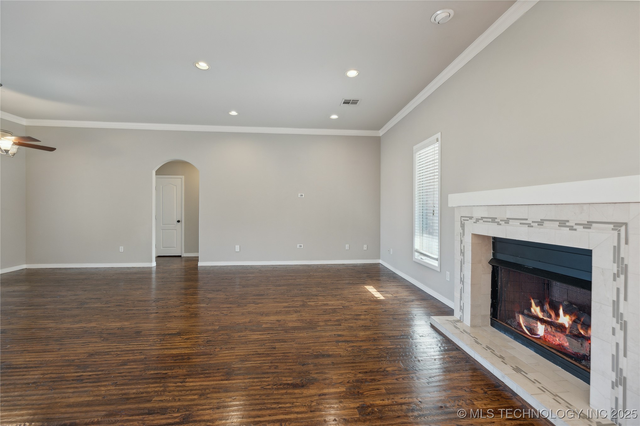 11519 S Nandina Avenue Property Photo 12