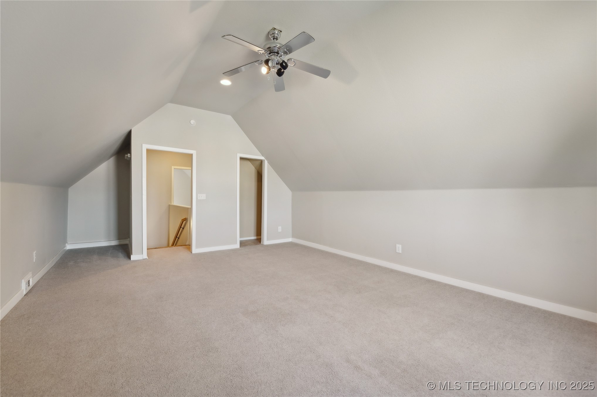 11519 S Nandina Avenue Property Photo 29