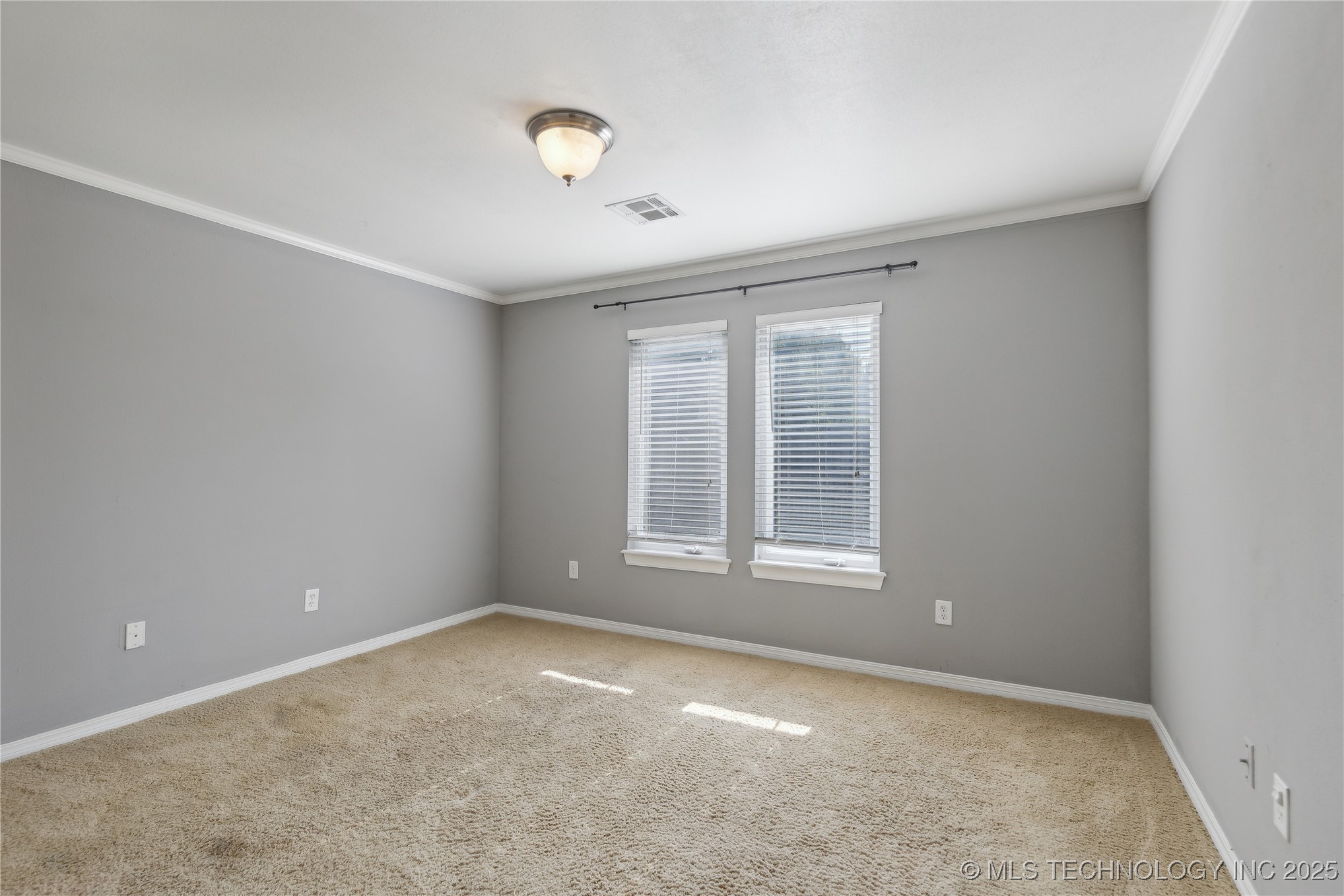 11519 S Nandina Avenue Property Photo 35