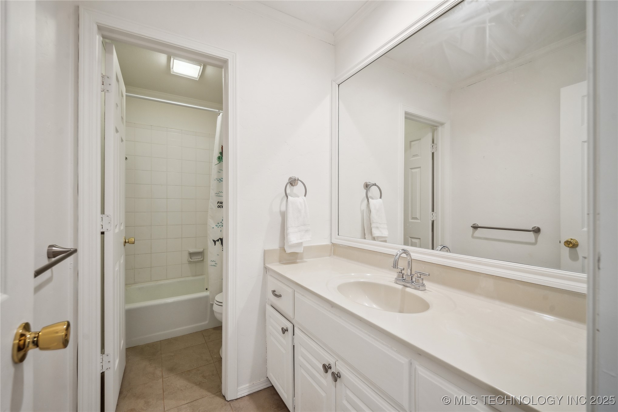3301 E 99th Street Property Photo 23