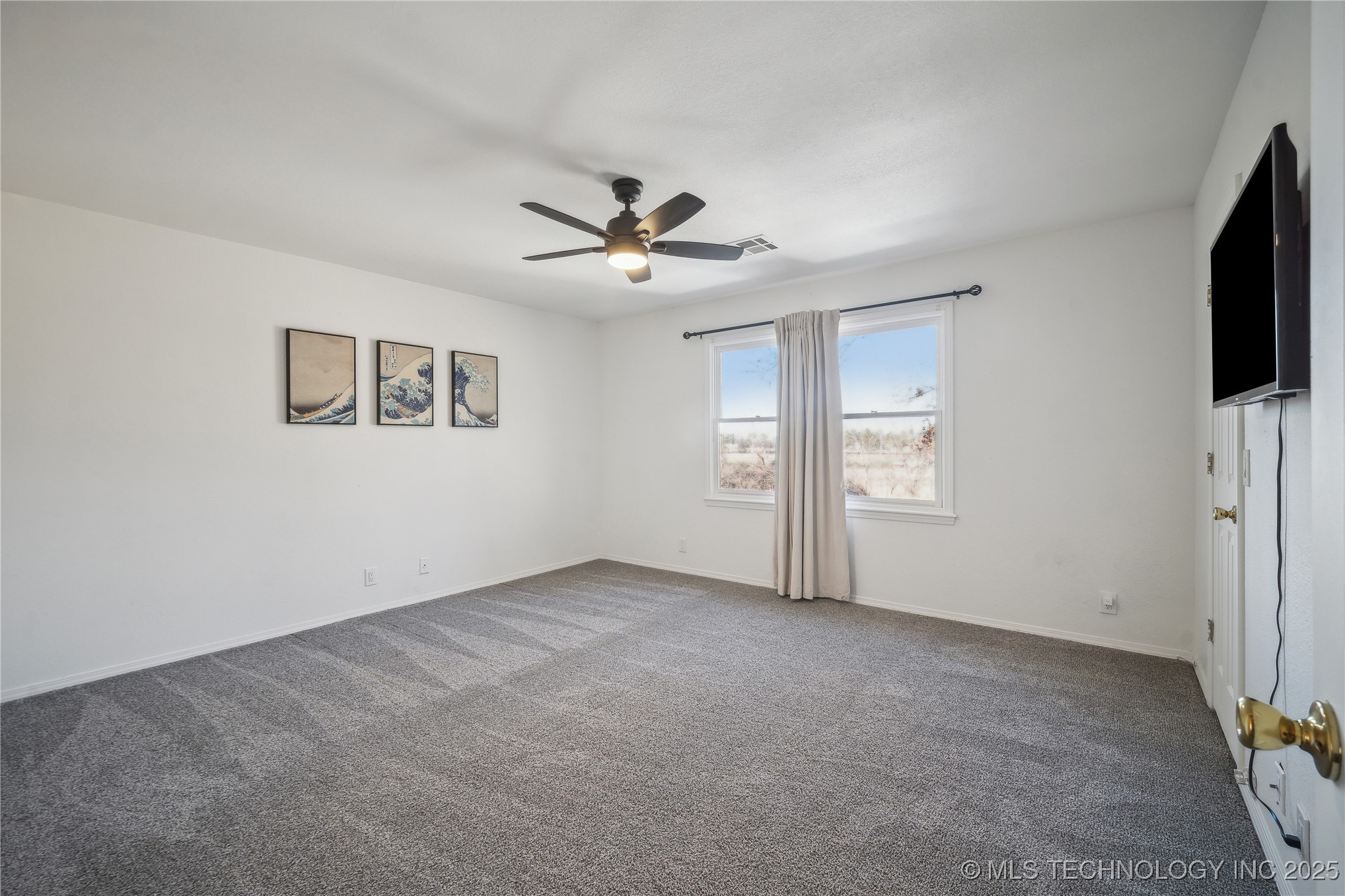 3301 E 99th Street Property Photo 24