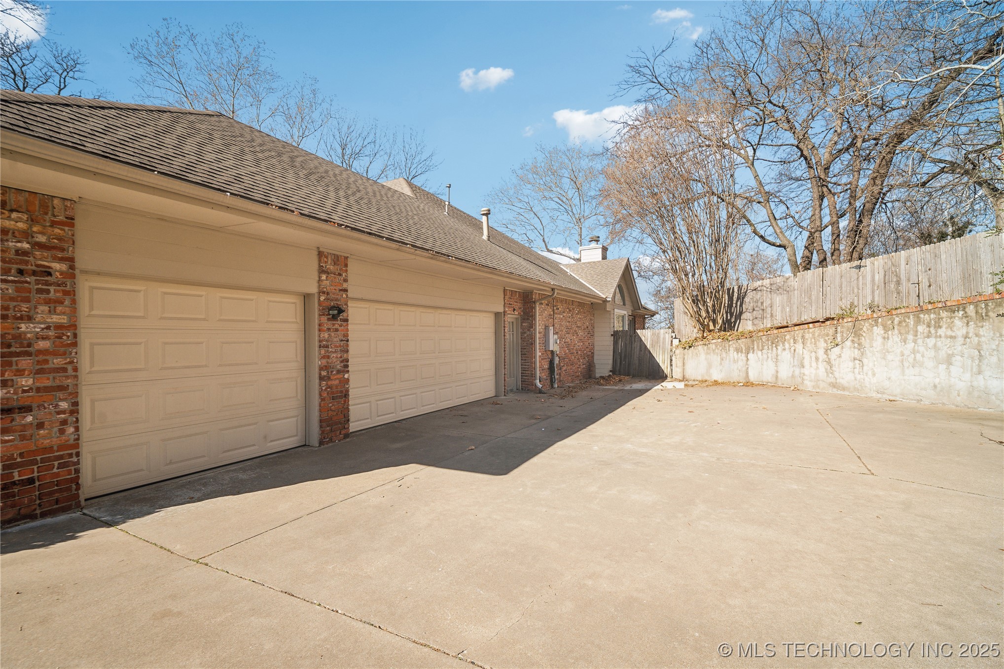 3301 E 99th Street Property Photo 25