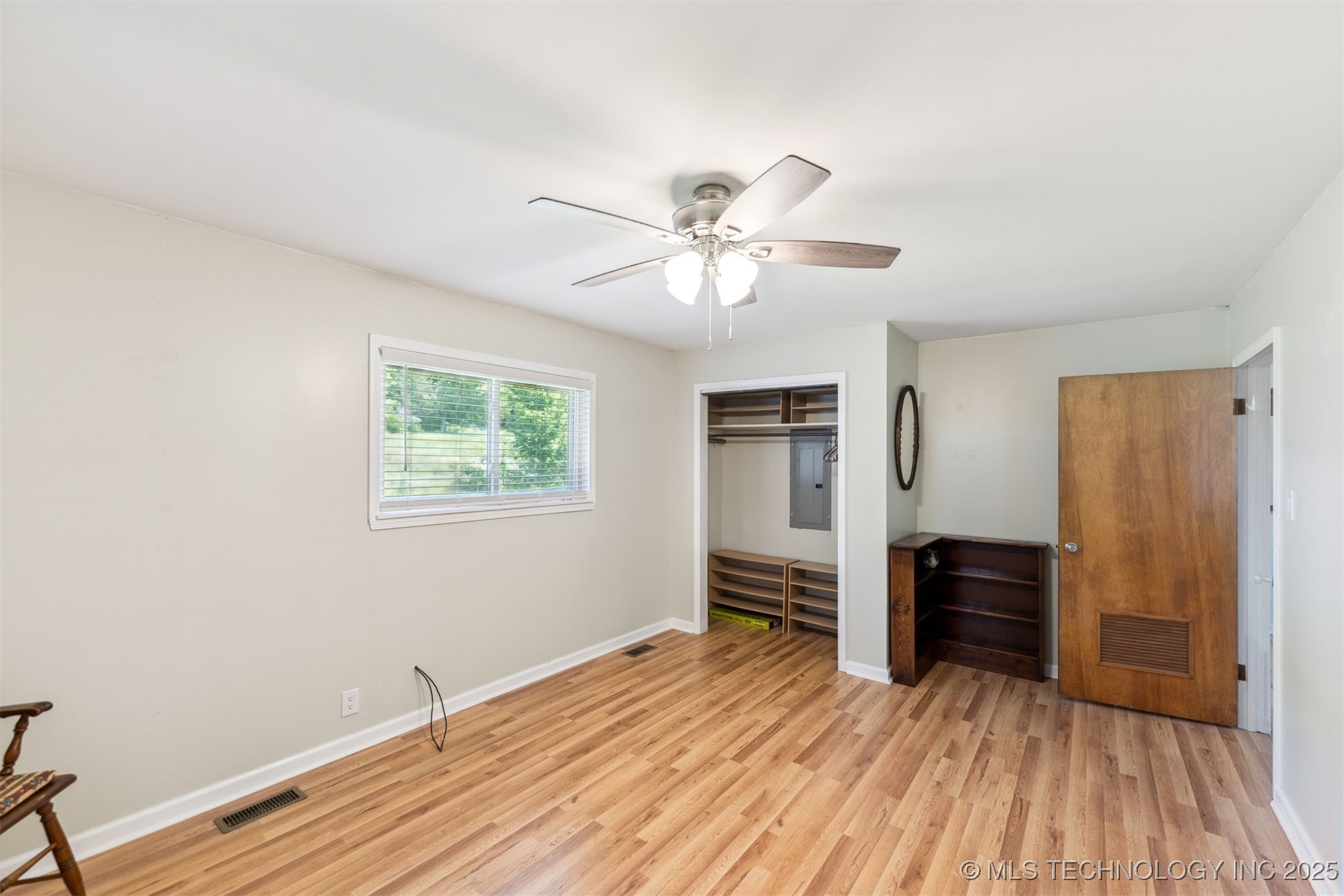 428867 Highway 266 Property Photo 16
