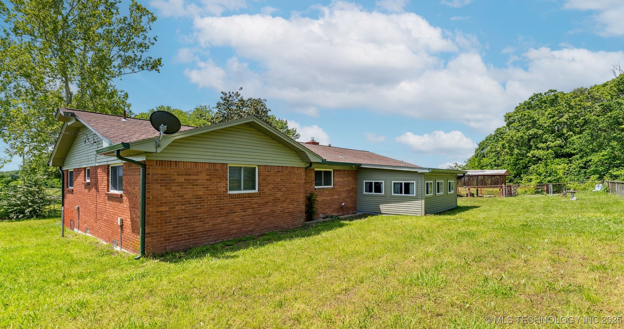 428867 Highway 266 Property Photo 29