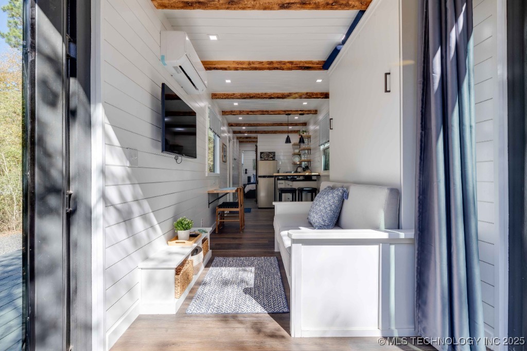 154 Double Oak Property Photo 10