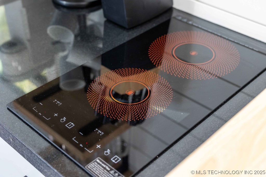 154 Double Oak Property Photo 25