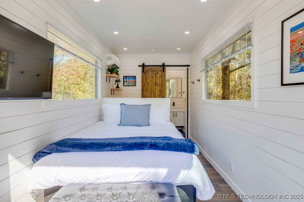 154 Double Oak Property Photo 33