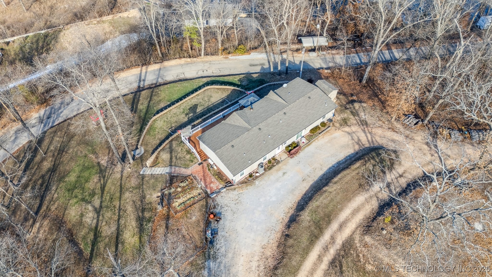 5523 County Road 366 Property Photo 41