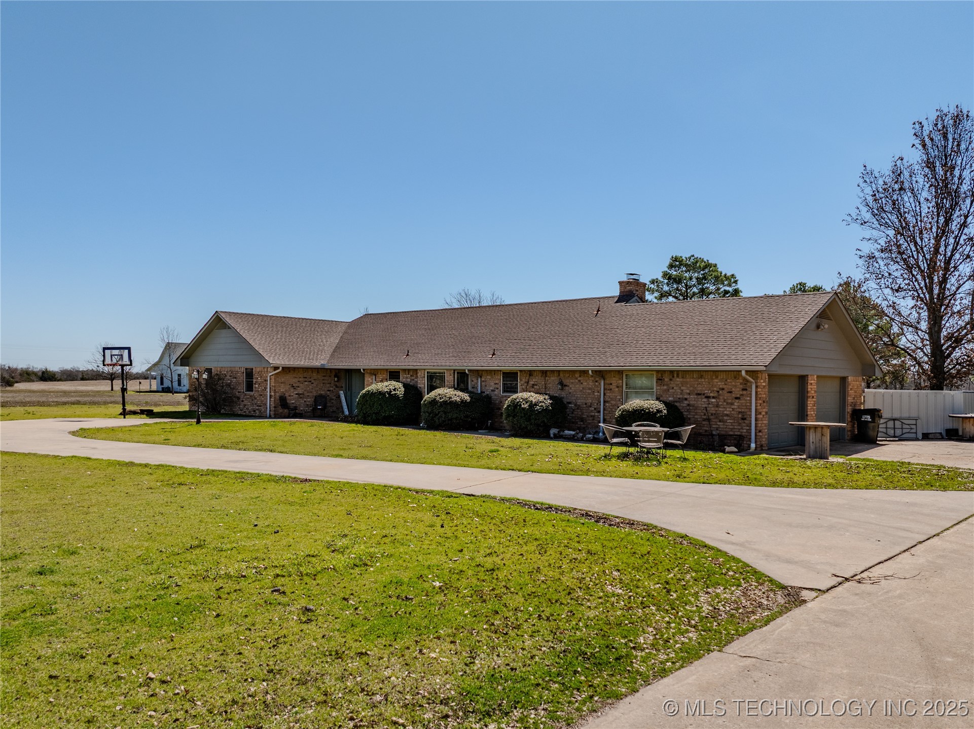 7079 Sweetgum Property Photo 1