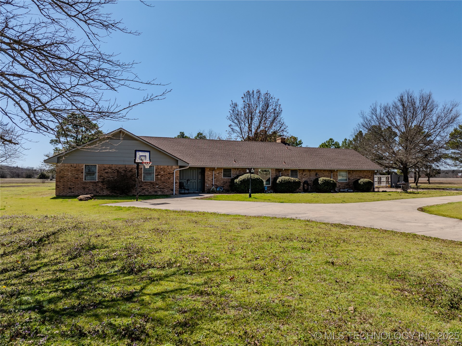 7079 Sweetgum Property Photo 3