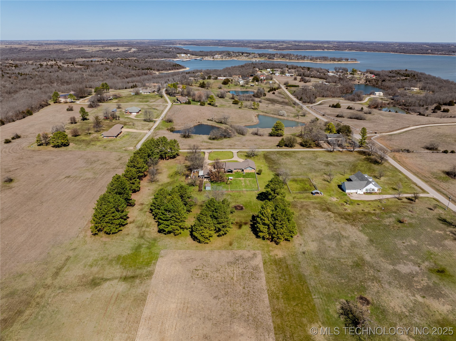 7079 Sweetgum Property Photo 6