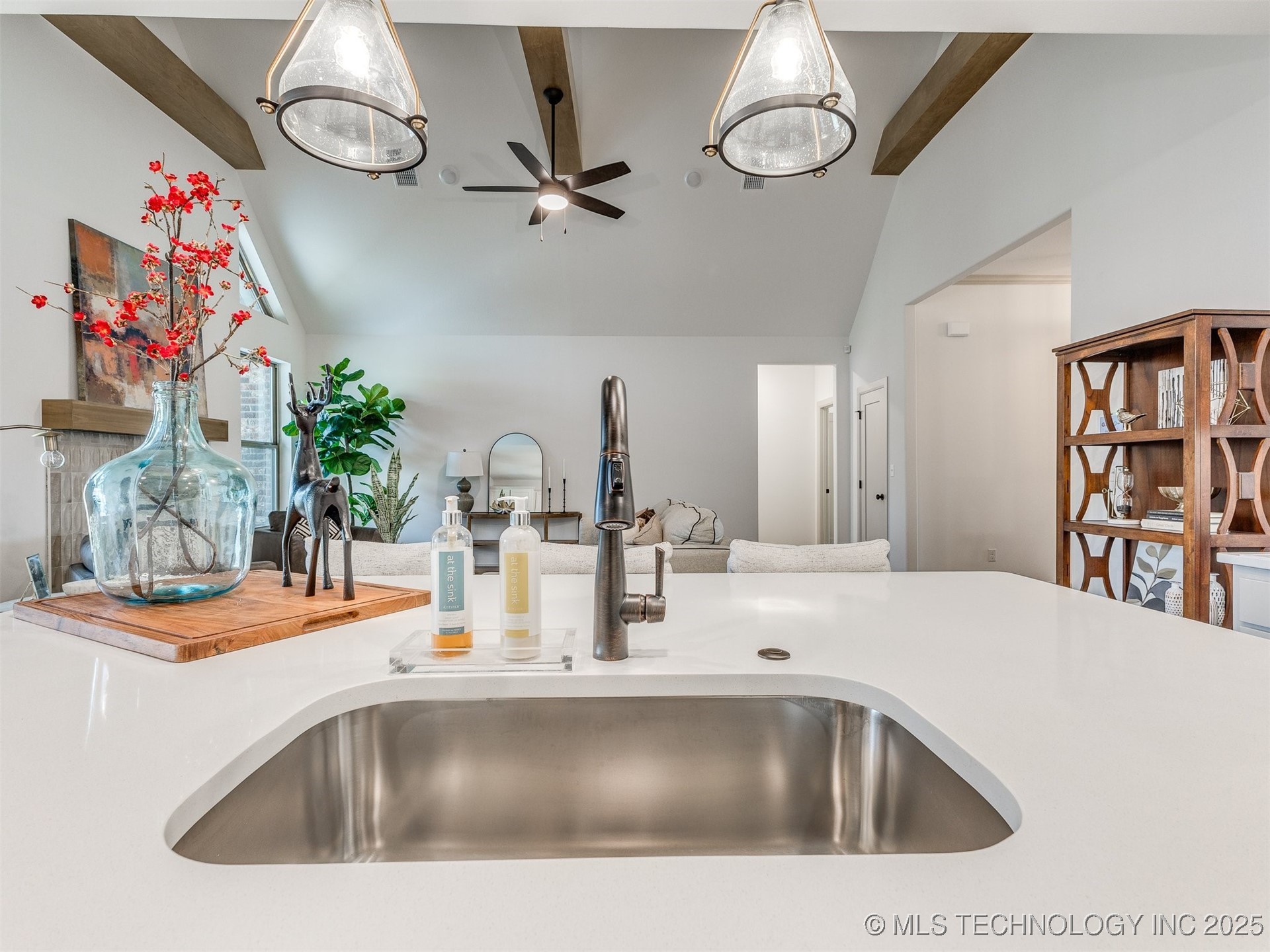 1601 N 71st Street Property Photo 12