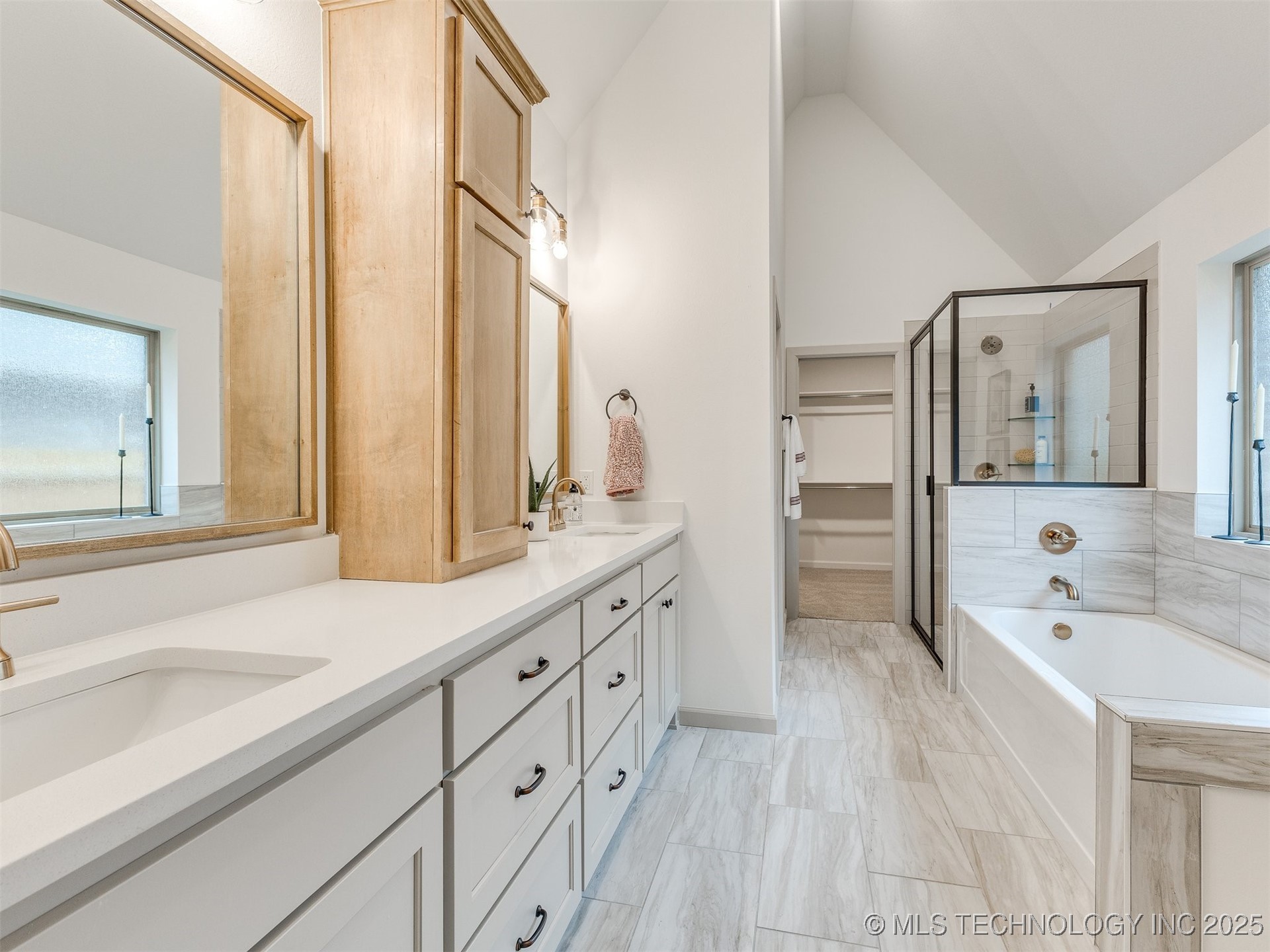 1601 N 71st Street Property Photo 17