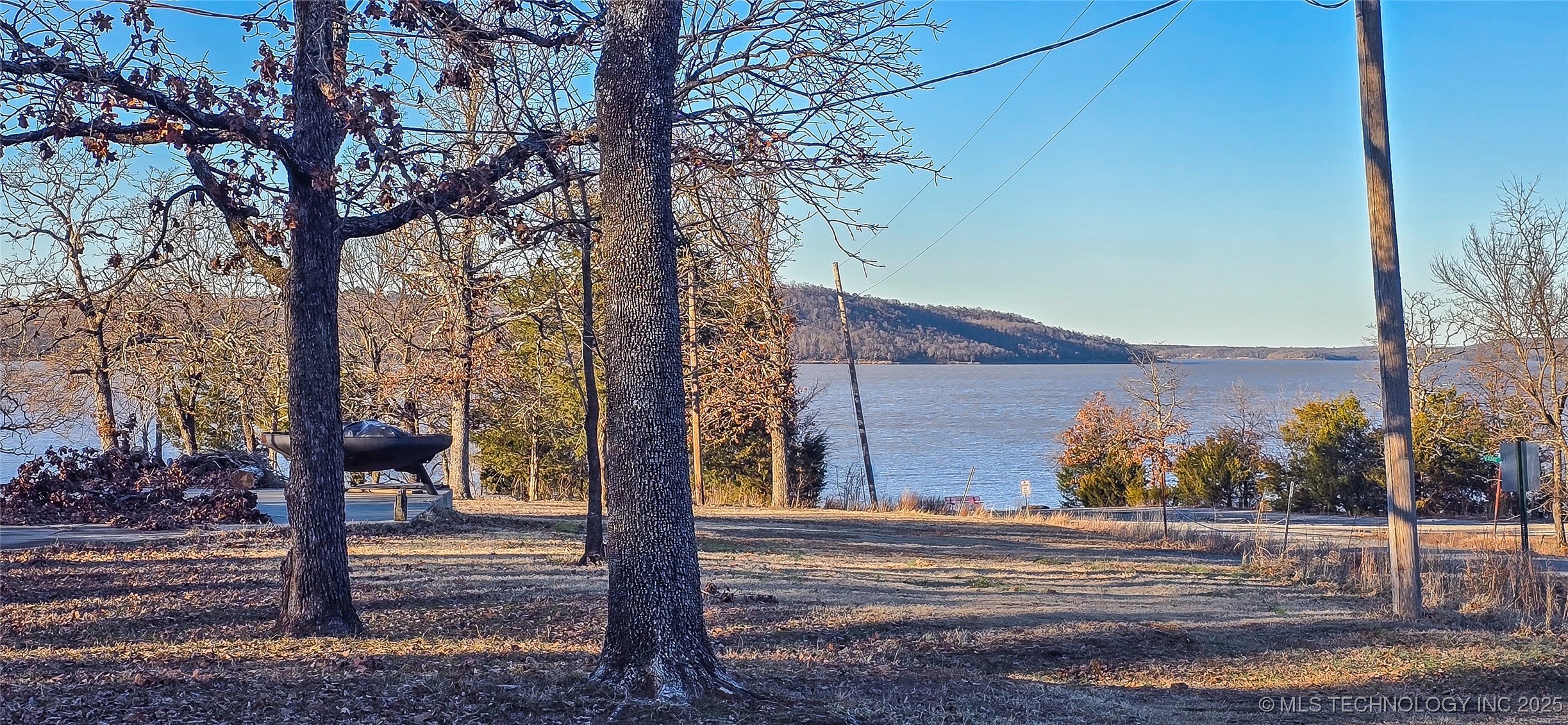 2731 Bristow Point Road Property Photo 4