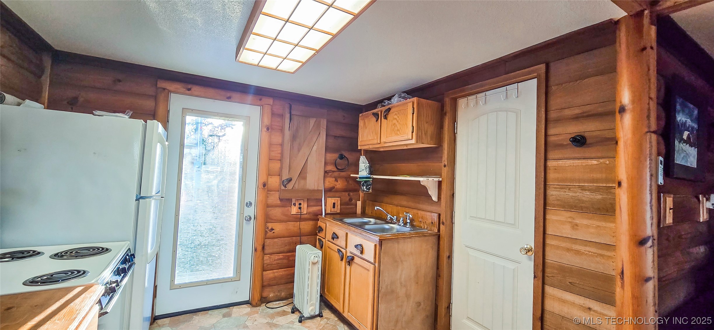 2731 Bristow Point Road Property Photo 16
