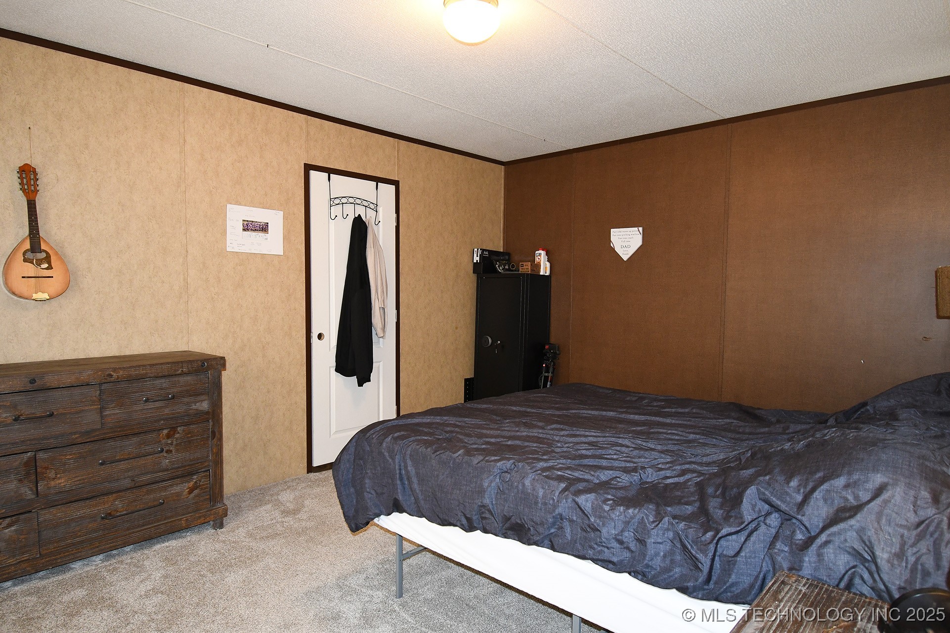 450856 E 1020 Property Photo 16