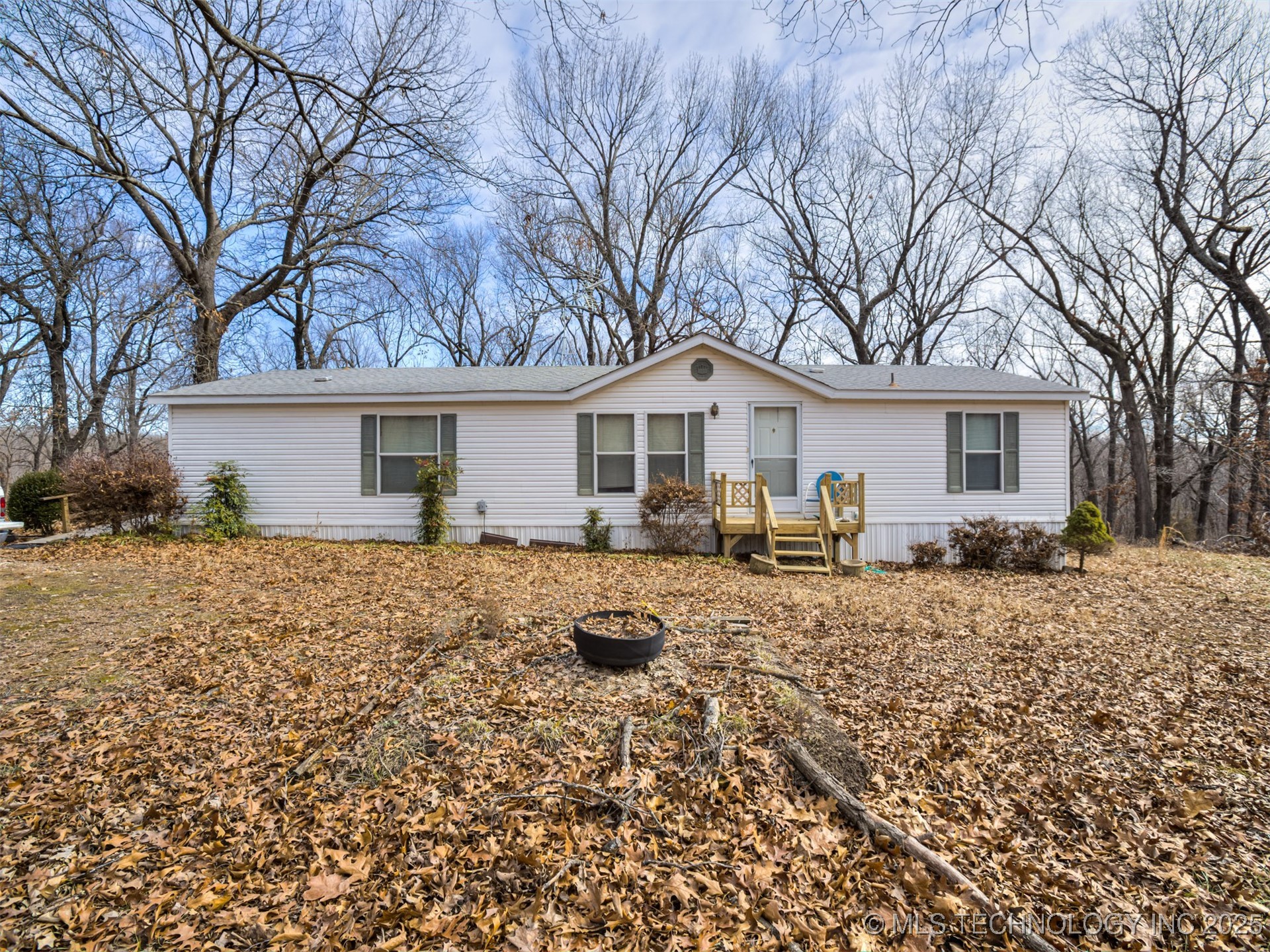 59511 E 240 Property Photo 2