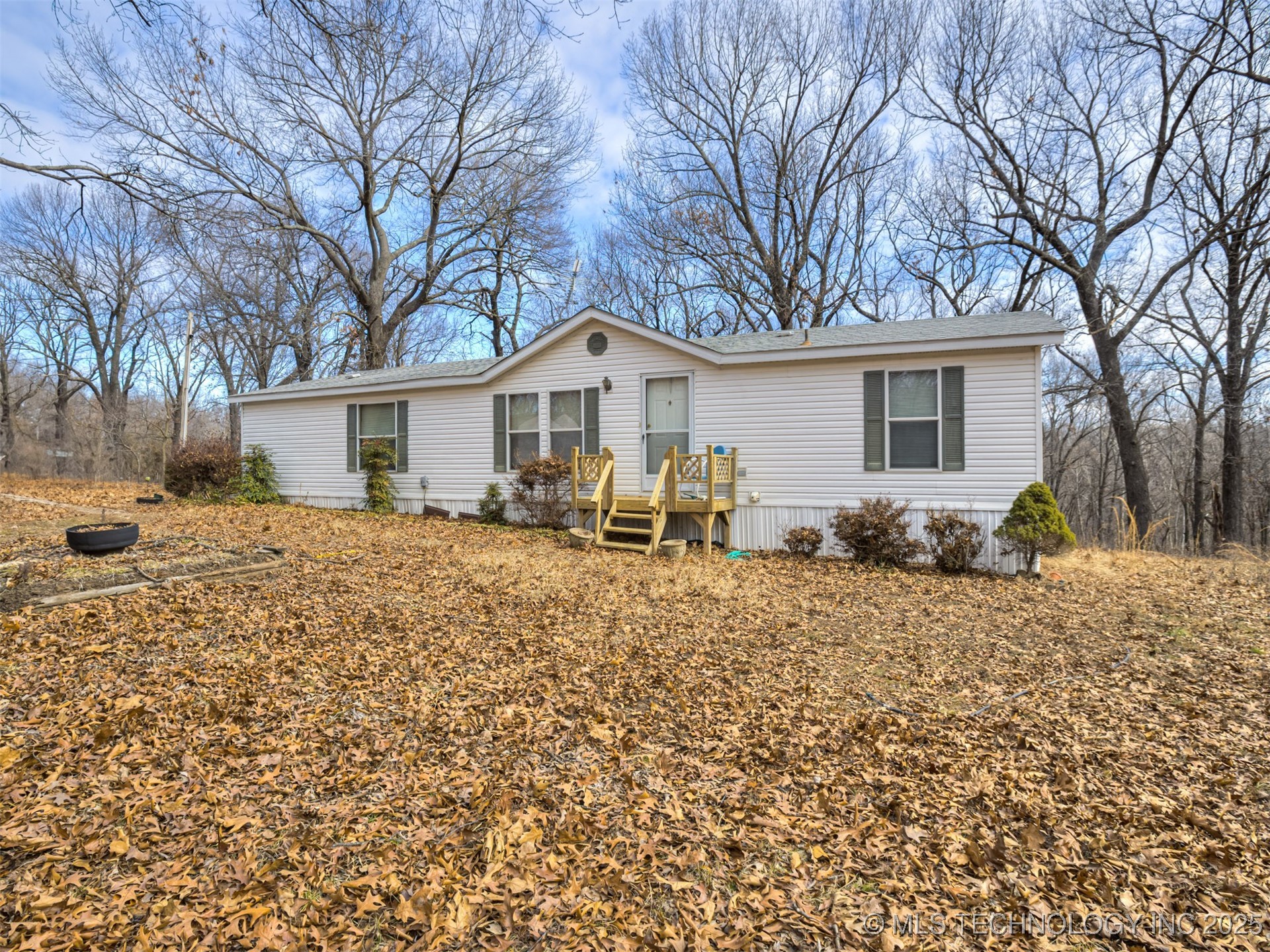59511 E 240 Property Photo 3