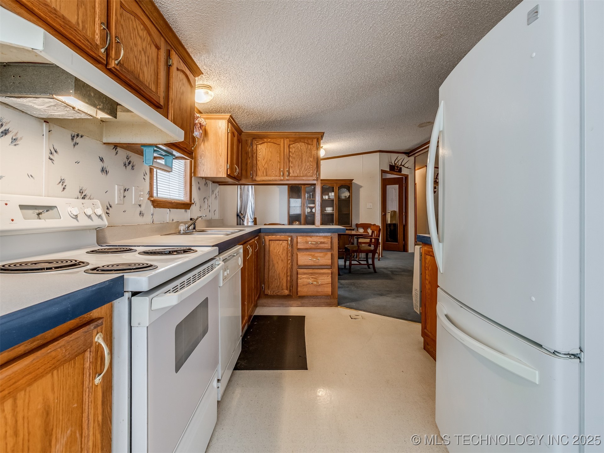 59511 E 240 Property Photo 12