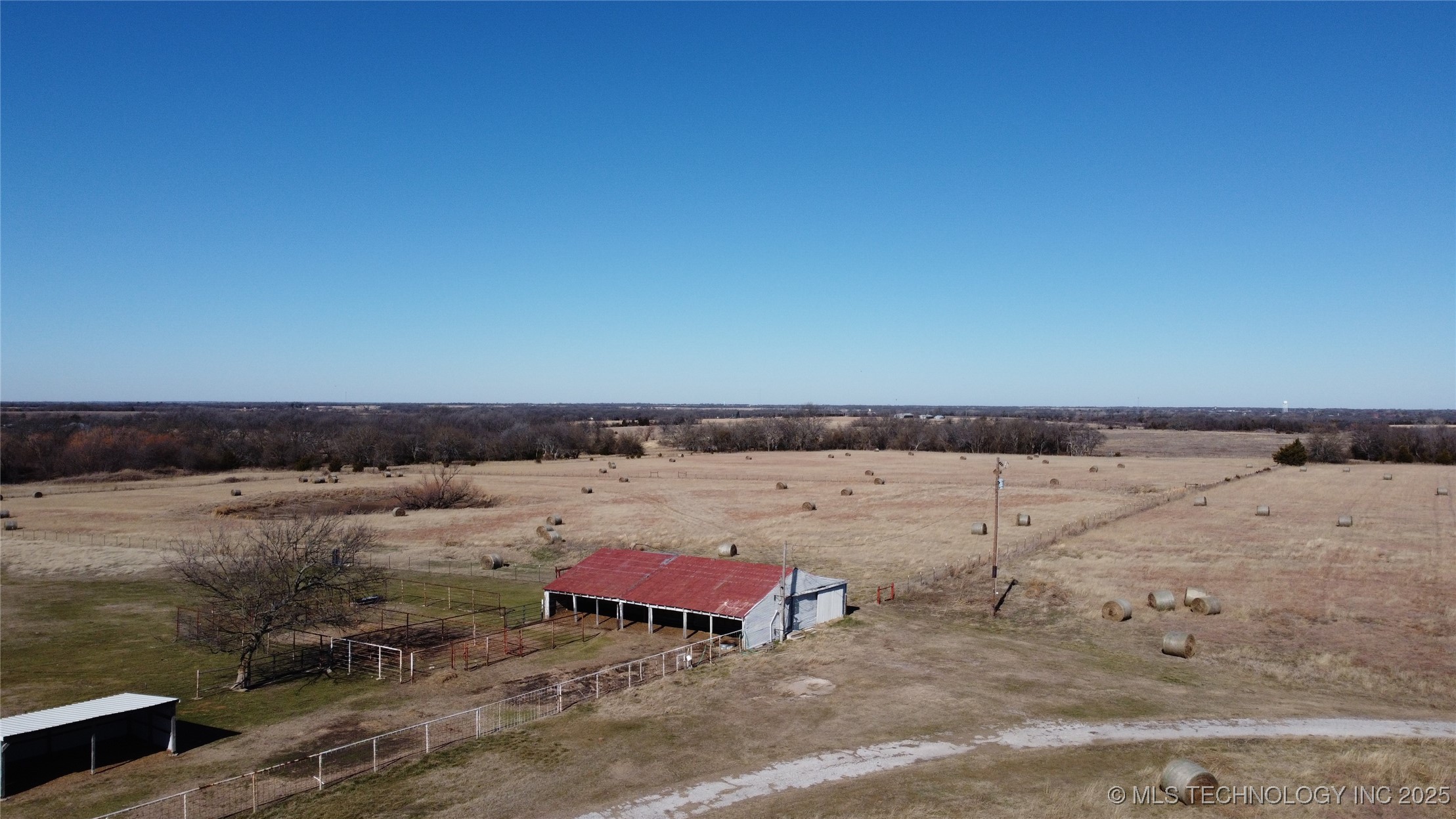 50625 E County Road 1550 Property Photo 4