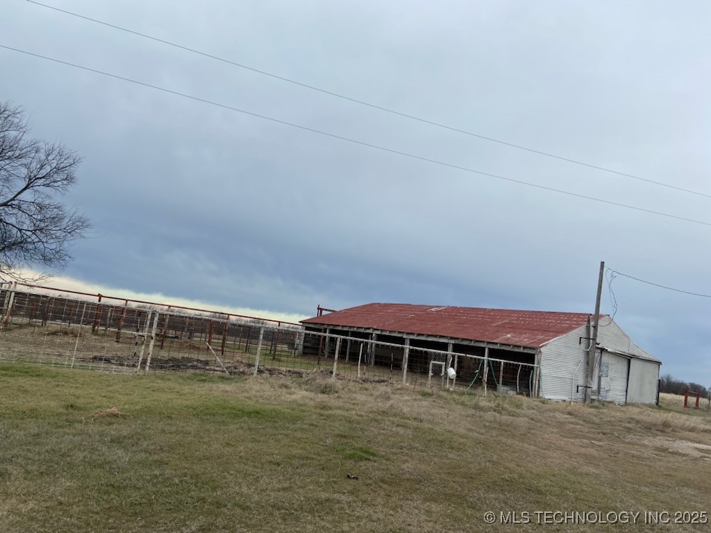 50625 E County Road 1550 Property Photo 23