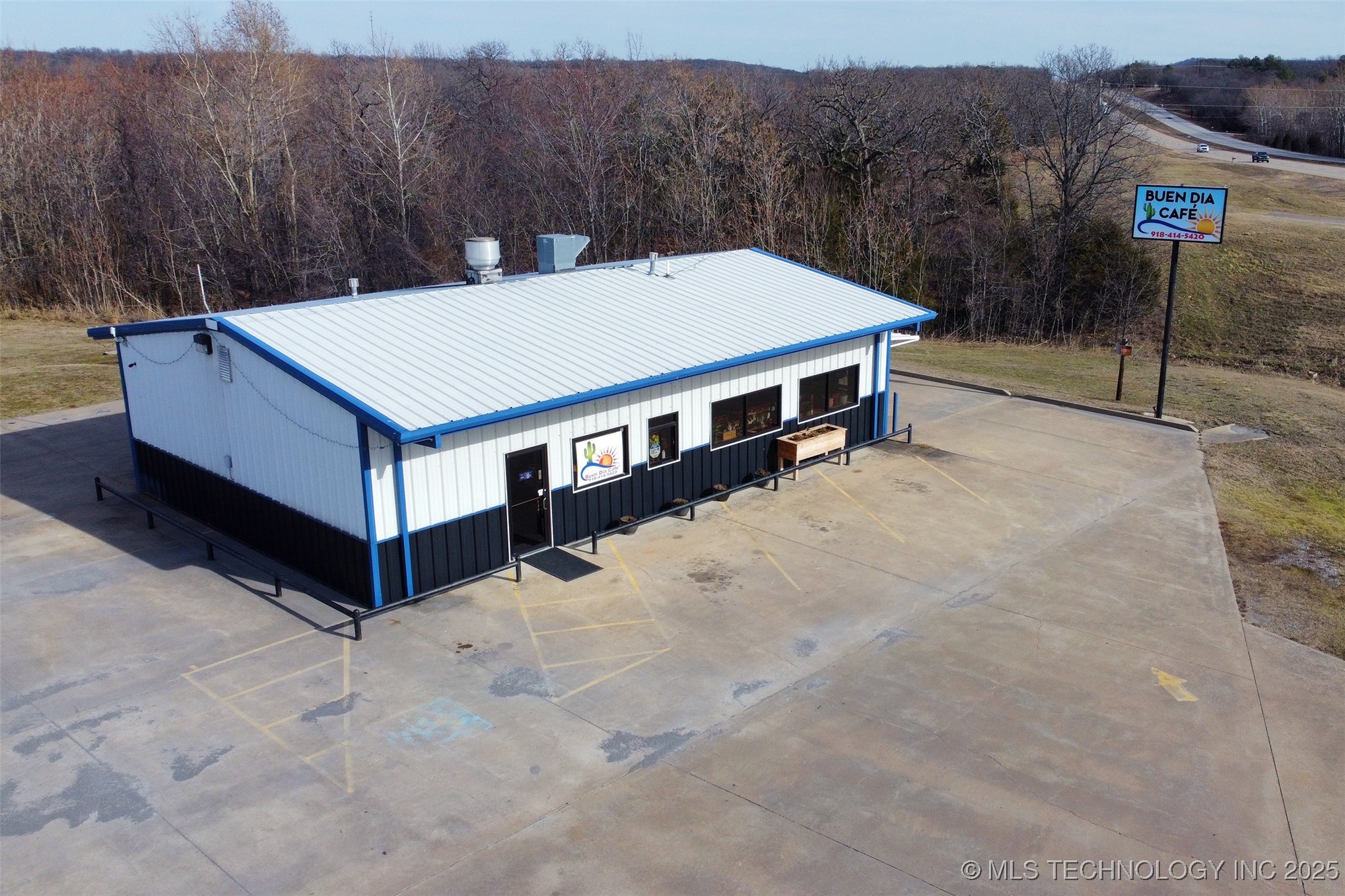 13112 Hwy 62 Property Photo 2