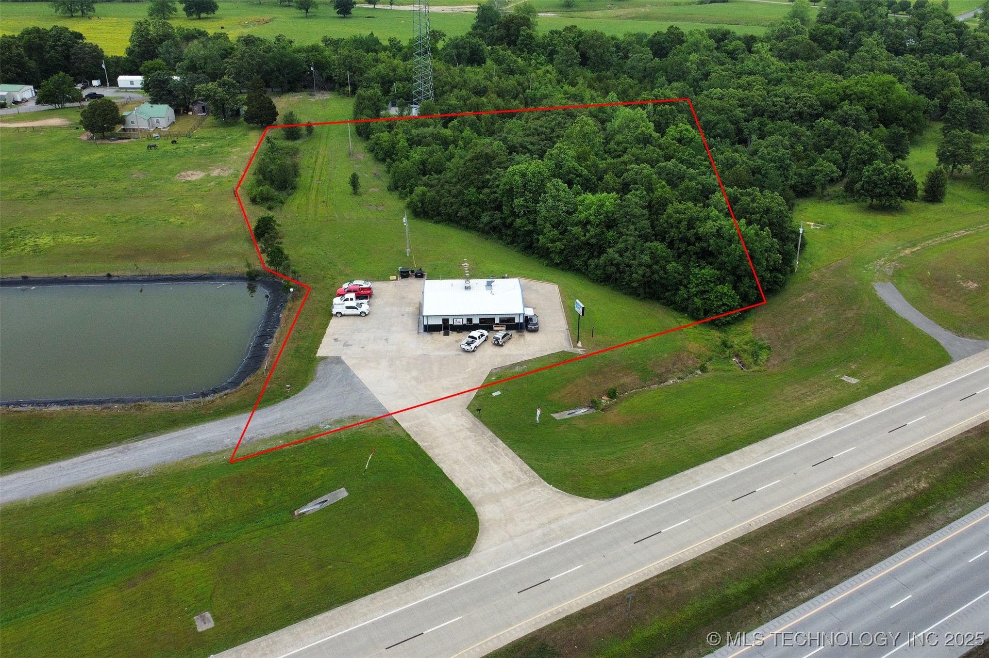 13112 Hwy 62 Property Photo 4