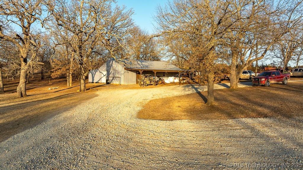 2246 County Road 1650 Property Photo 64