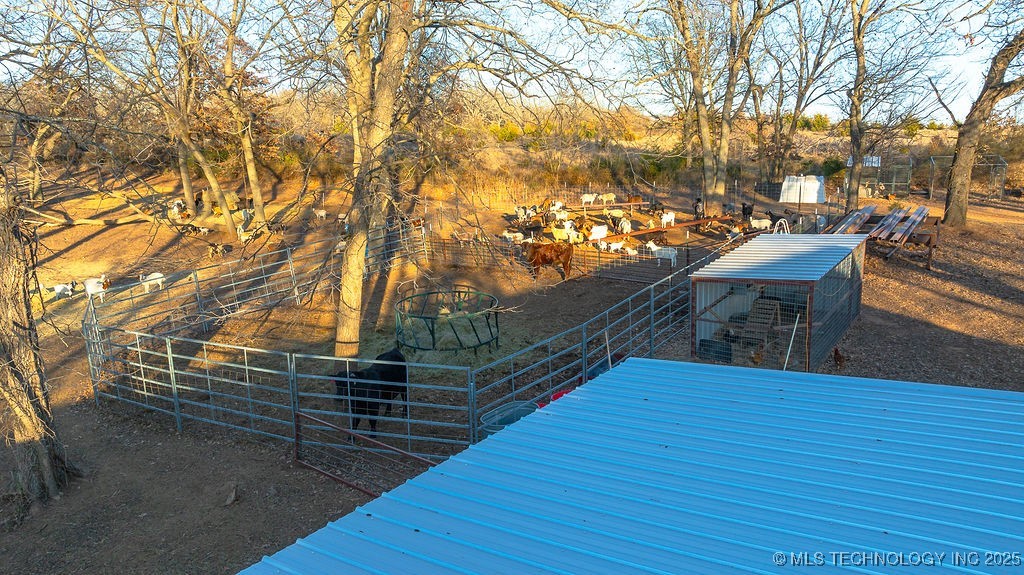 2246 County Road 1650 Property Photo 70