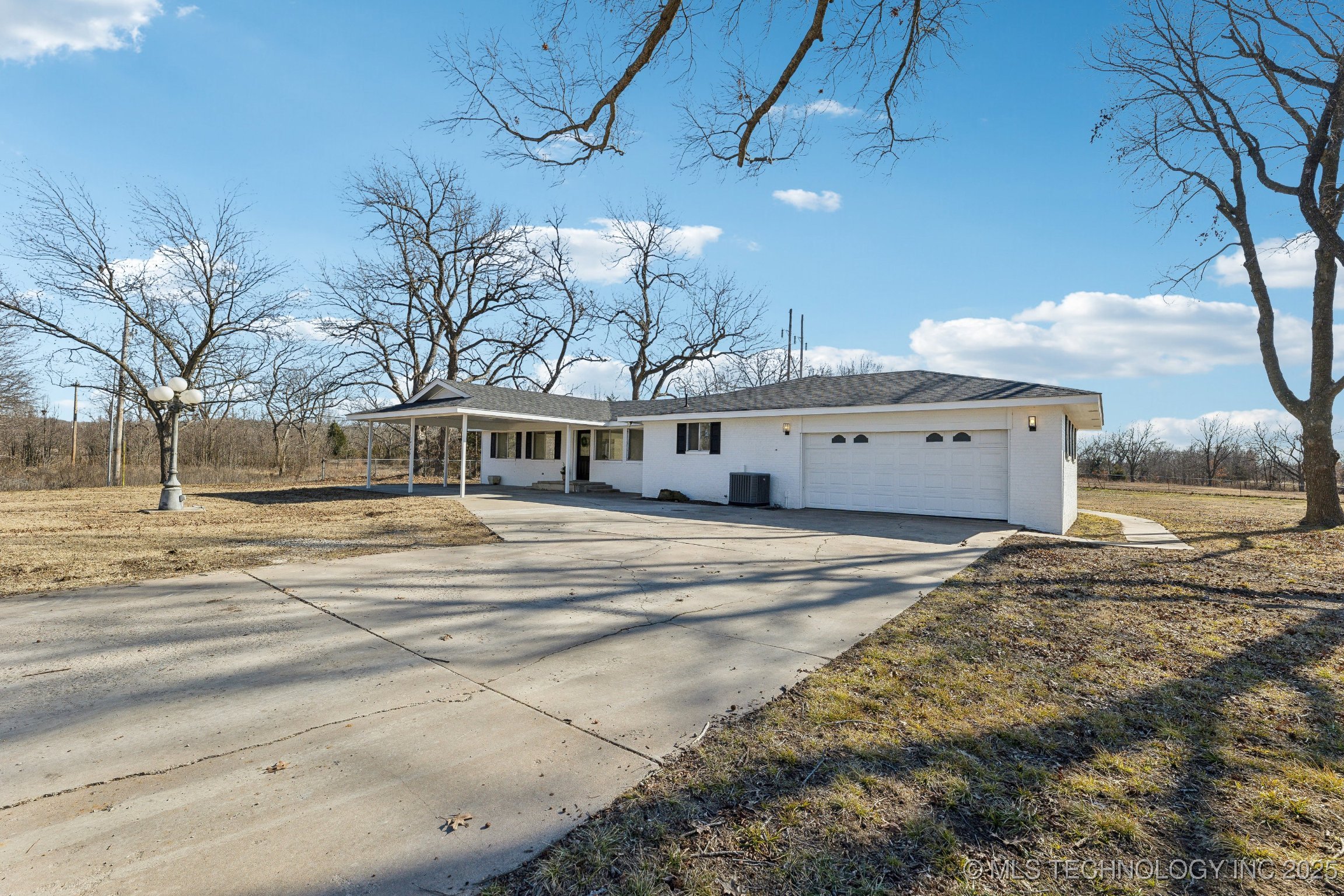 10541 Sahoma Lake Road Property Photo 4
