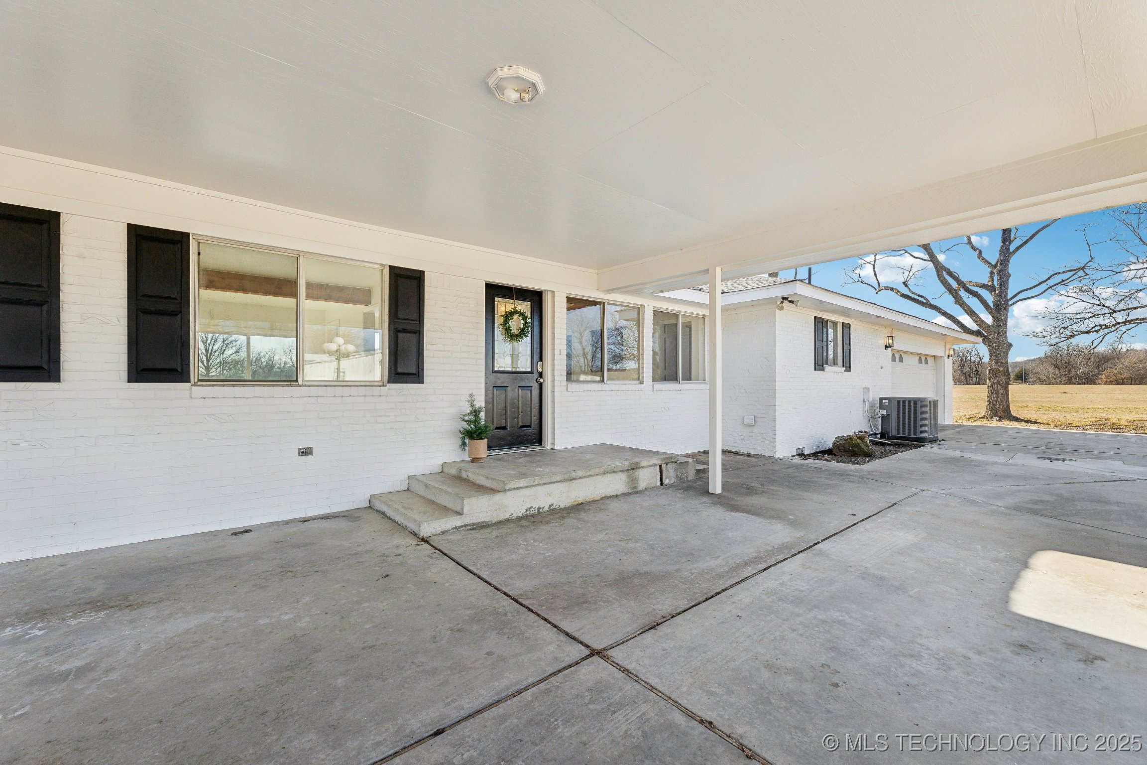10541 Sahoma Lake Road Property Photo 5