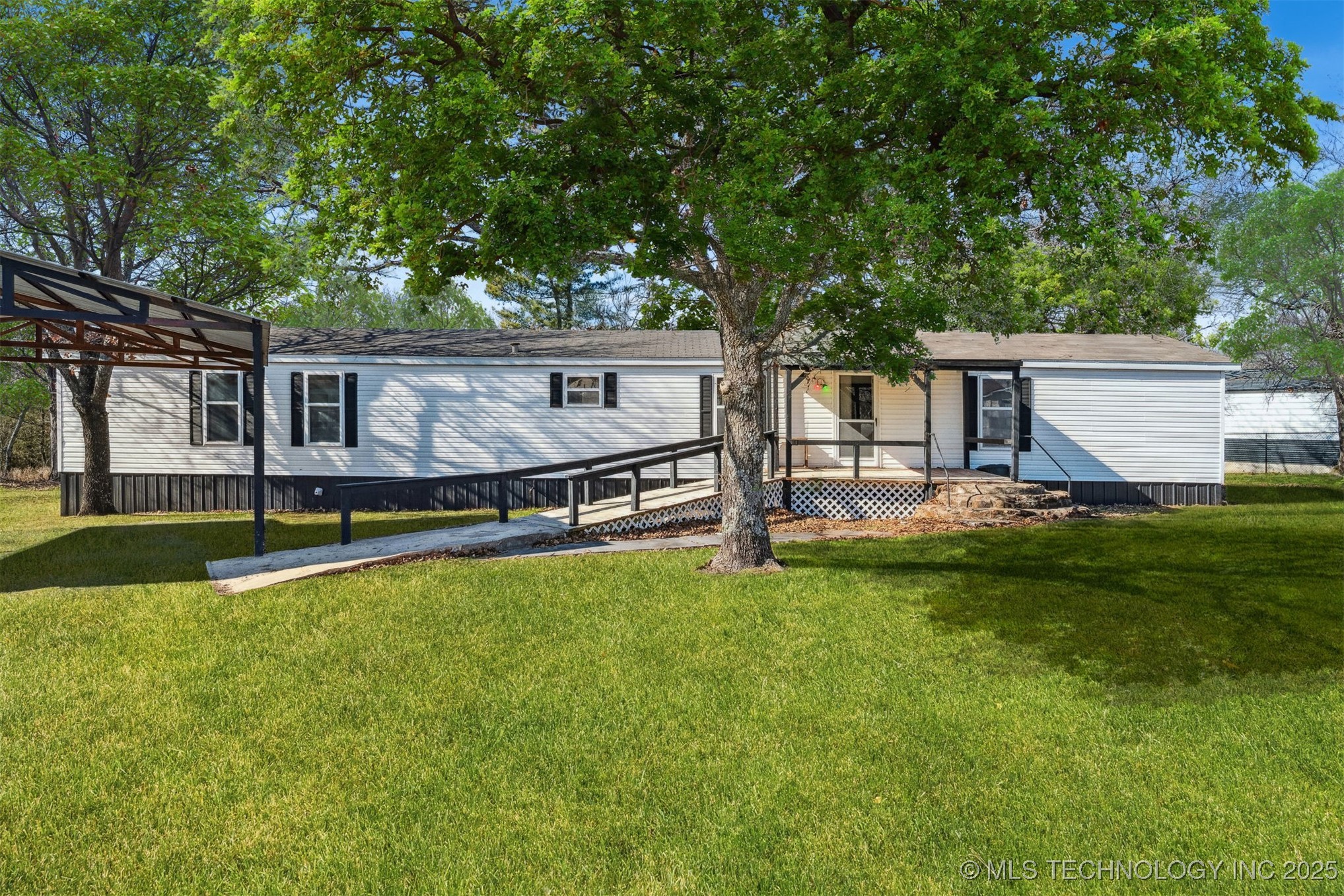 69915 S 334 Road Property Photo 1