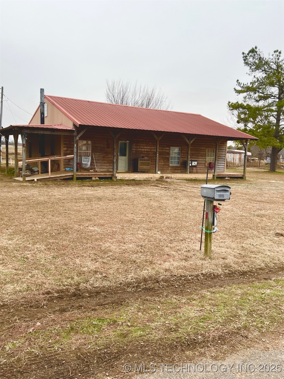 104523 S 4477 Road Property Photo 3