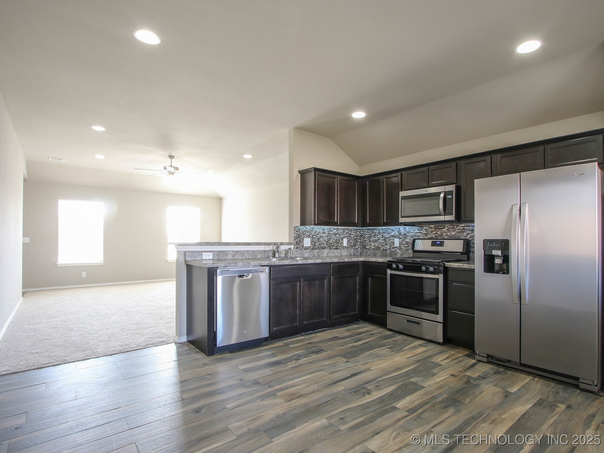 25427 E 93rd Place Property Photo 8