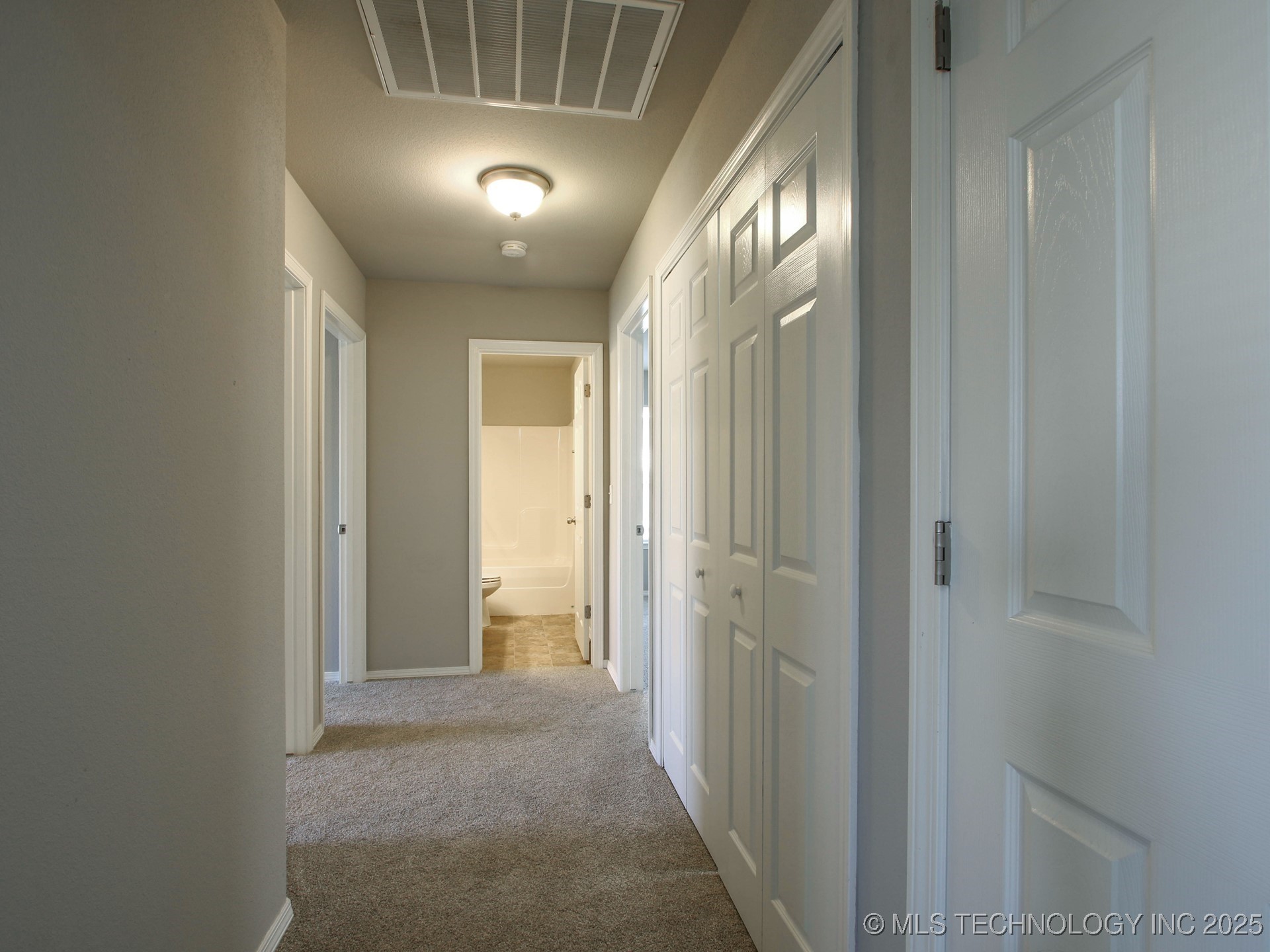 25427 E 93rd Place Property Photo 12