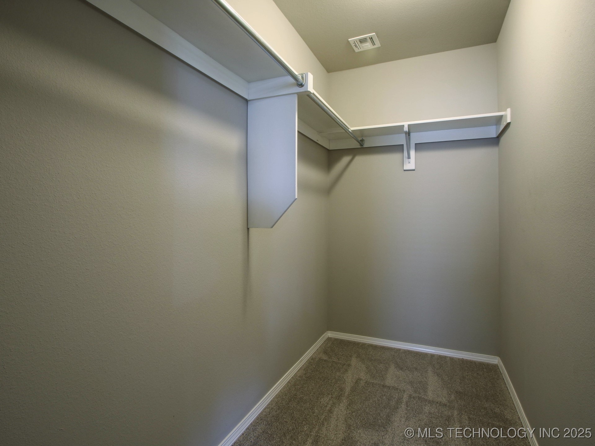 25427 E 93rd Place Property Photo 18
