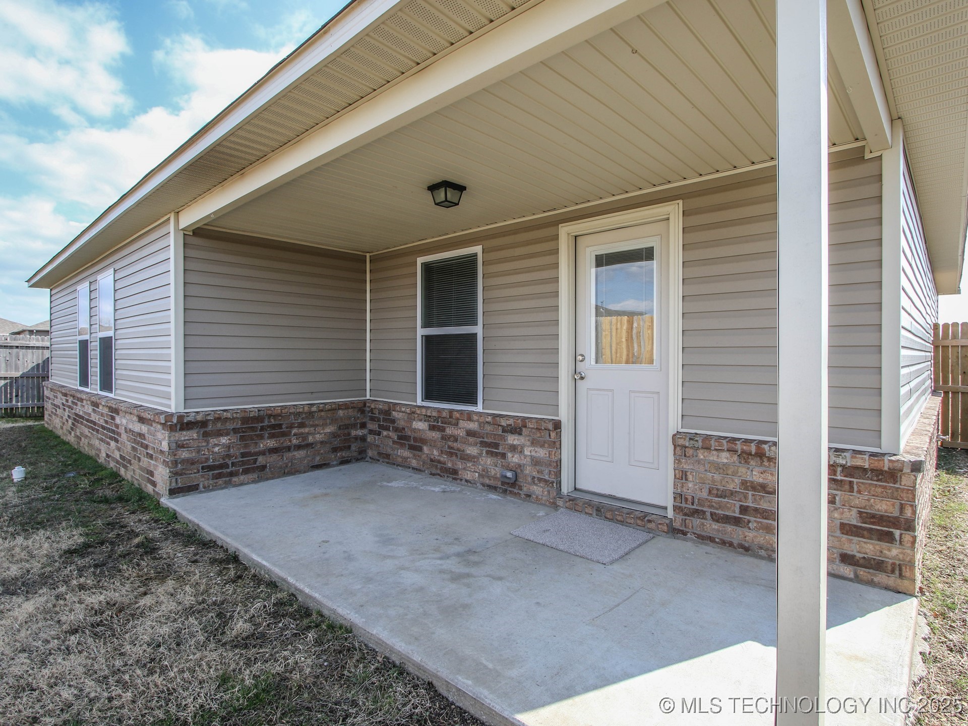 25427 E 93rd Place Property Photo 23