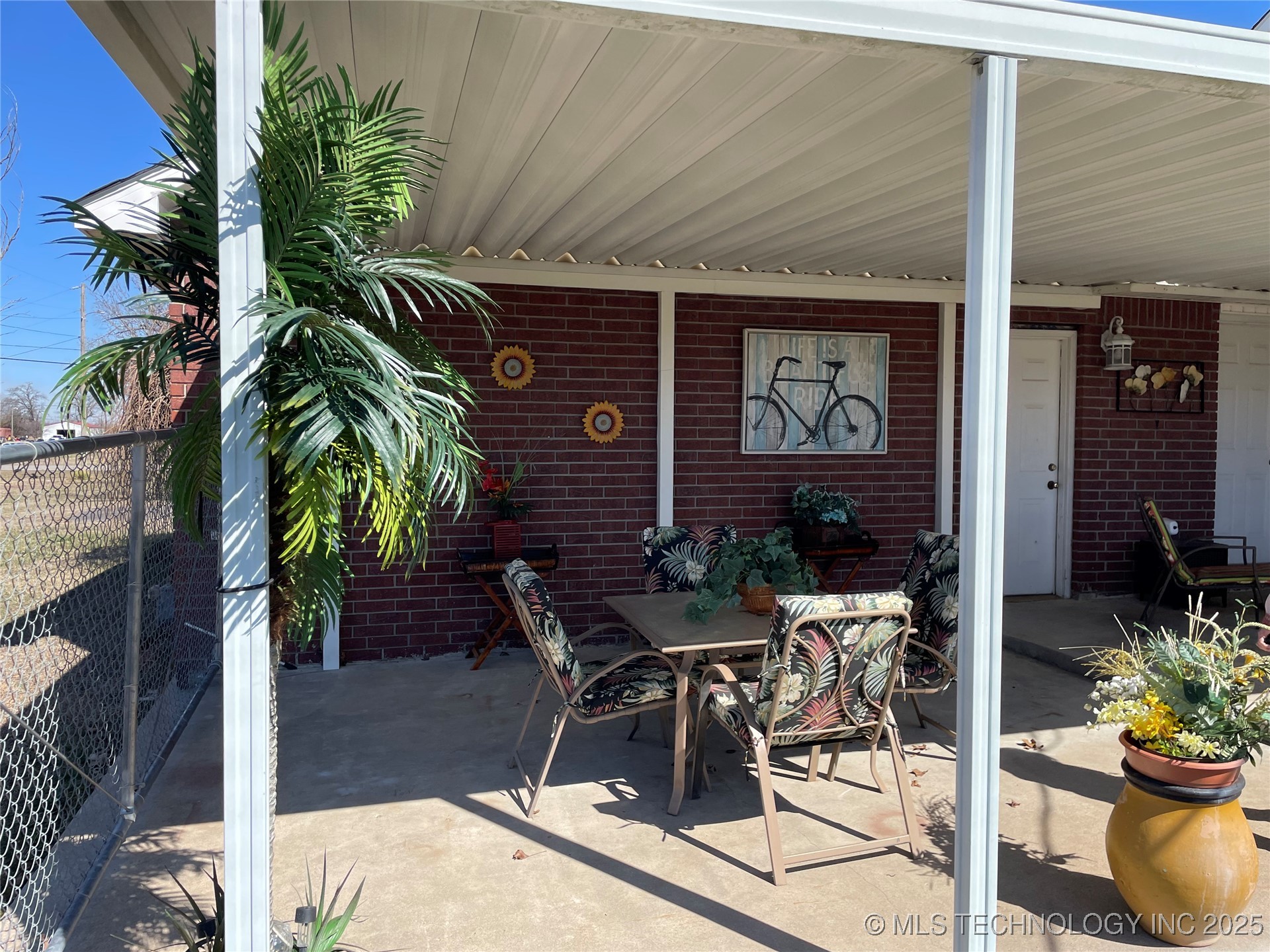 469728 Hwy 100 Property Photo 4