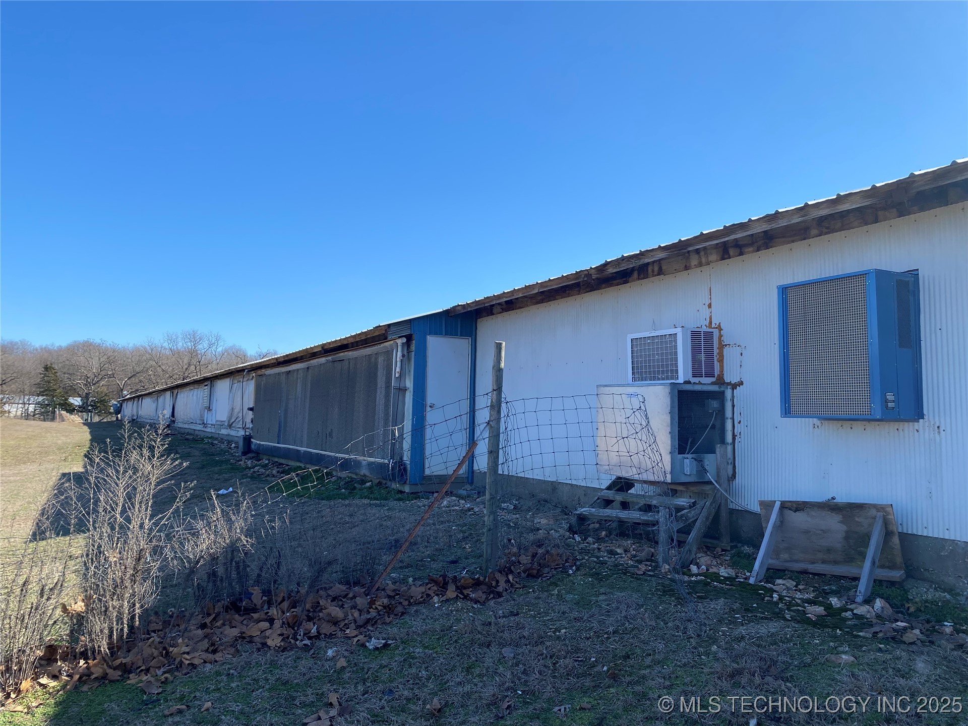 20218 E 430 Road Property Photo 11