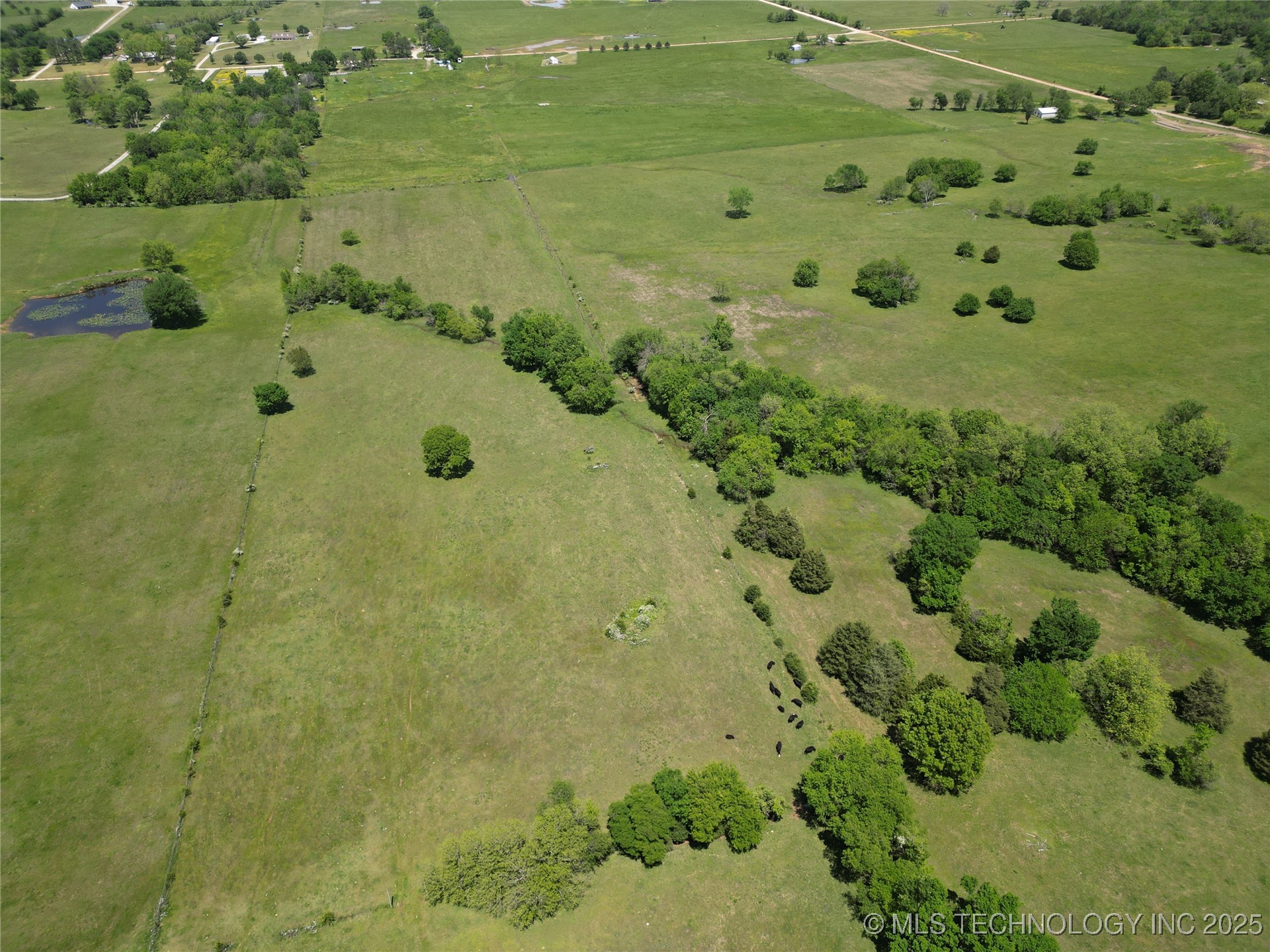 432756 E 320 Road Property Photo 19